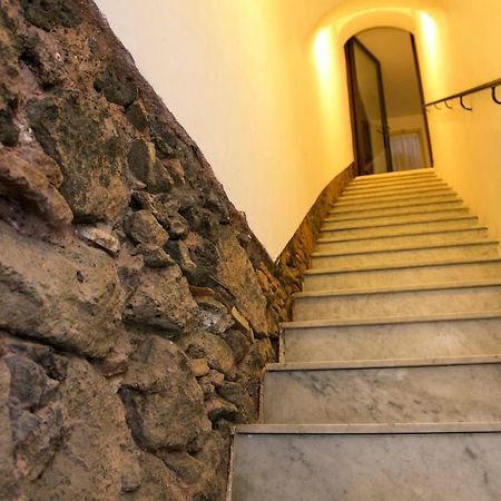 Suittom Apartment Κατάνια Εξωτερικό φωτογραφία