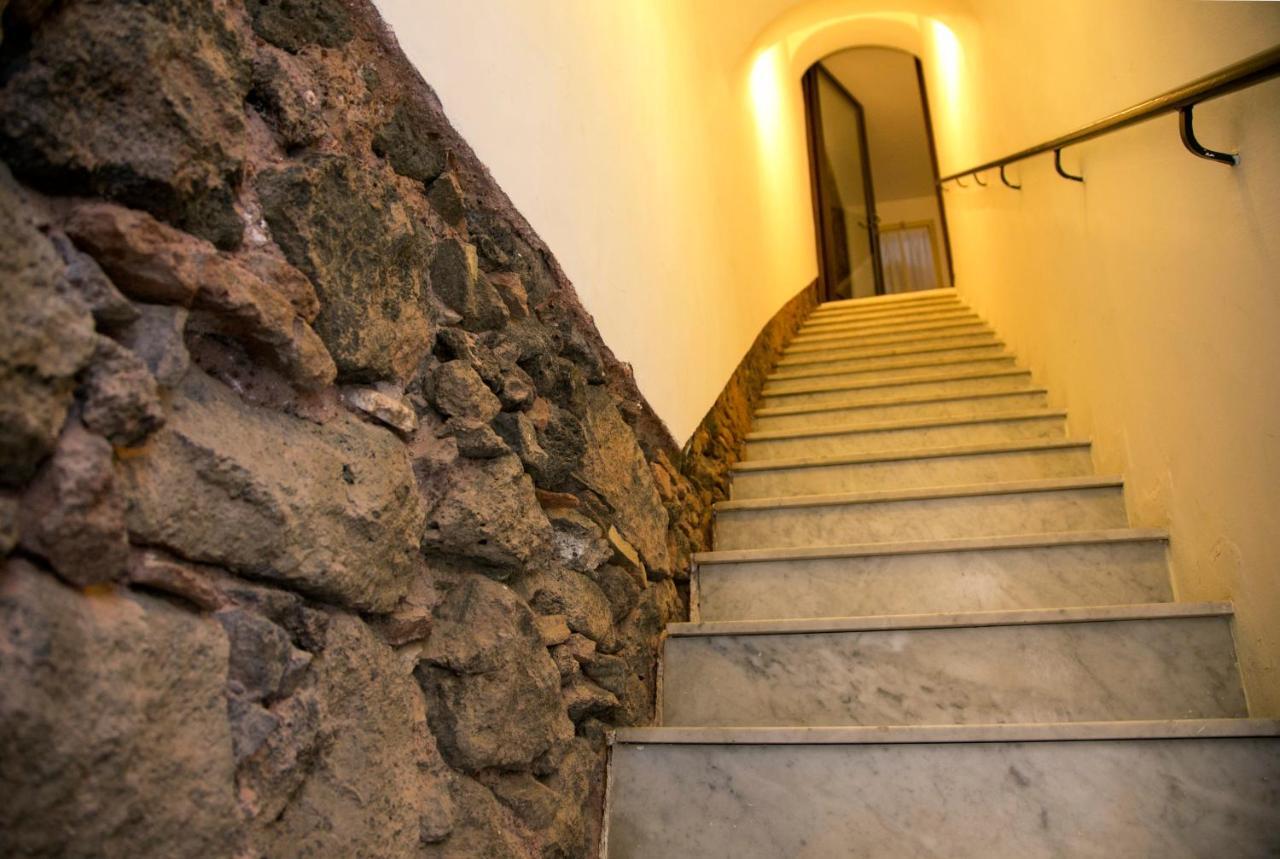 Suittom Apartment Κατάνια Εξωτερικό φωτογραφία